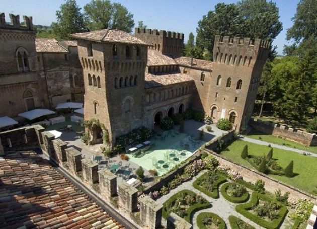 Torre de Picenardi. Il Castello è visitabile nella stagione estiva tutti i fine settimana