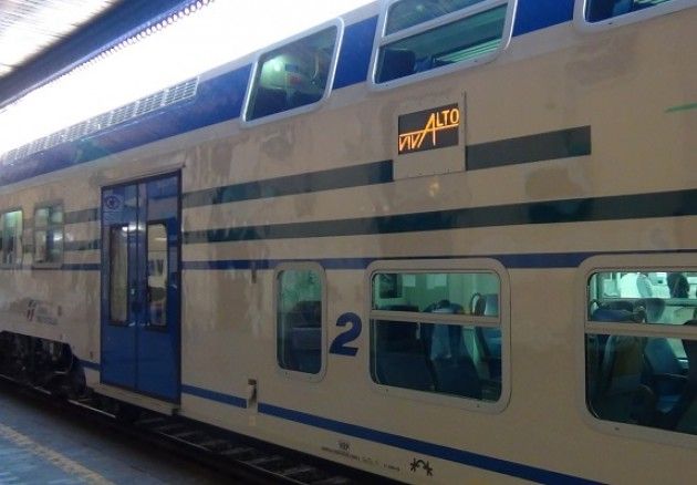 Linea ferroviaria Mantova-Milano. I nuovi treni VIVALTO sono quelli vecchi. Ci prendono in giro