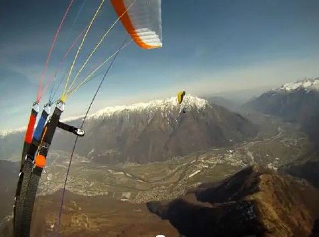 Parapendio rosa: nuovo record del mondo per la friulana Nicole Fedele