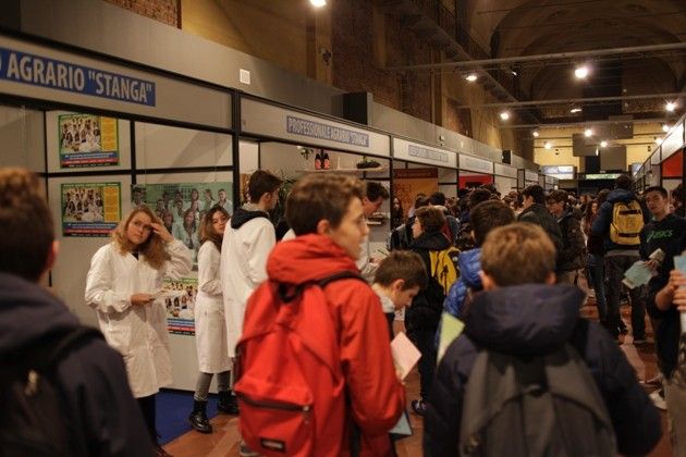 Seconda giornata del Salone dello Studente a Cremona, incontri e laboratori a tema