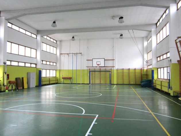 Milano, palestre scolastiche aperte anche la sera