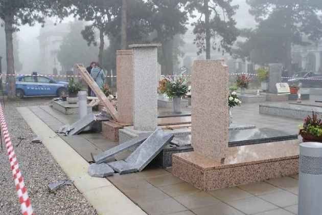 Atto vandalico al Civico Cimitero di Cremona, in arrivo i rimborsi