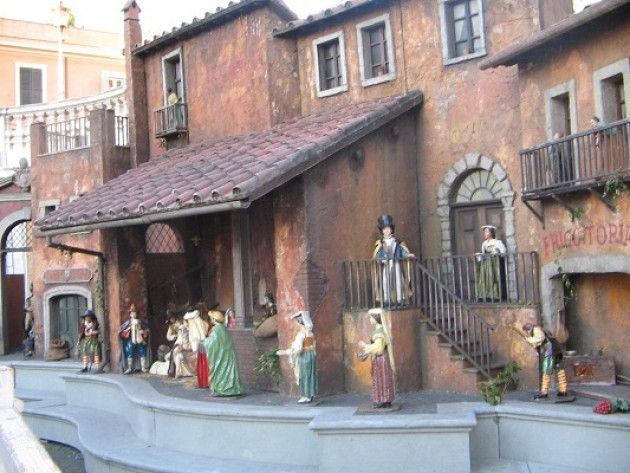 Il Sindaco di Pietrasanta, ‘impone’ di allestire i presepi negli asili nido