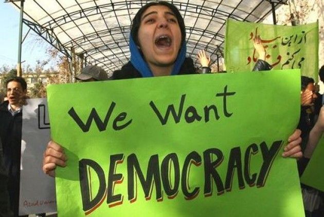 Il punto di Rosario Amico Roxas. L’utopia della democrazia