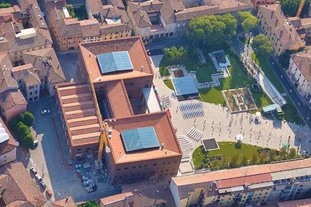 Natale a Cremona, da oggi sosta agevolata al parcheggio di Piazza Marconi
