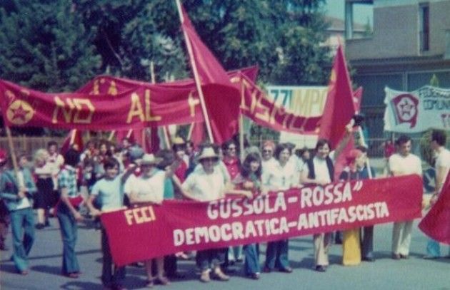 I compagni  cremonesi della F.G.C.I. tutti convocati per 1° maggio 2016 che ne dite? Di Sante Gerelli