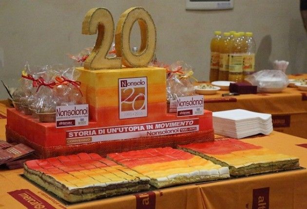 Cremona-Grande partecipazione ed emozione per i vent'anni di Nonsolonoi
