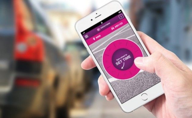 Cremona - Arriva EasyPark e la sosta si paga anche con l’App