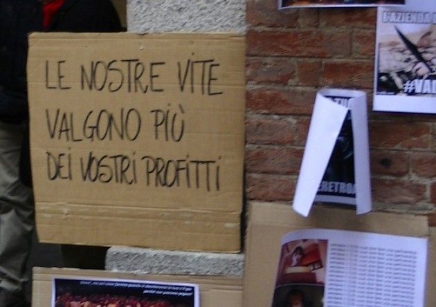 #vaderetroA2A Consegnate al Sindaco di Cremona 500 firme contro la vendita di Lgh ad A2A