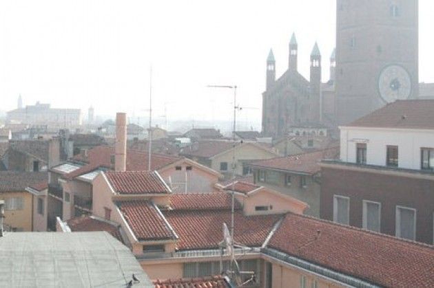 Livello di smog sempre alto, a Cremona mezzi pubblici gratuiti domani e mercoledì