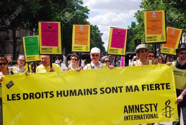 Francia, Amnesty International La nuova legge rischia di trasformare le misure di emergenza in normalità