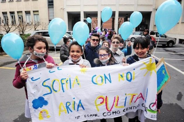 Facciamoci  sentire: appendiamo alle finestre un lenzuolo NO ALLO SMOG 
