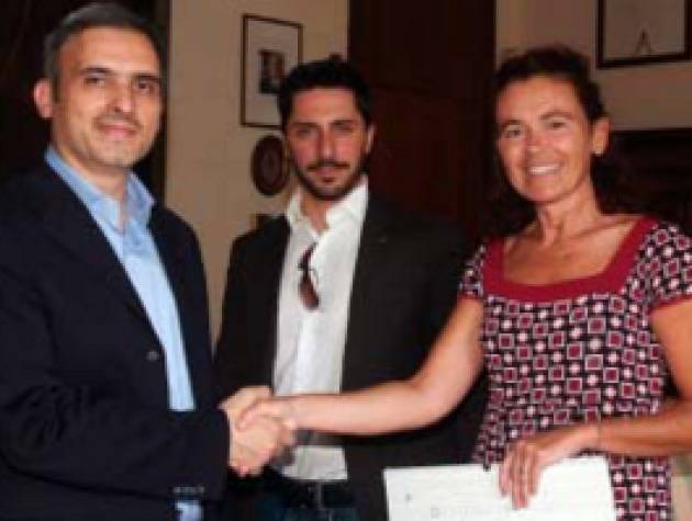 Crema Stefania Bonaldi augura ai suoi concittadini buon anno.