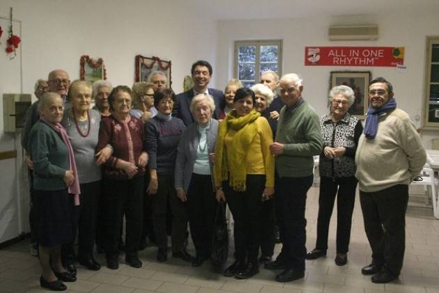 Il sindaco Galimberti e la giunta  vicini agli anziani di Cremona