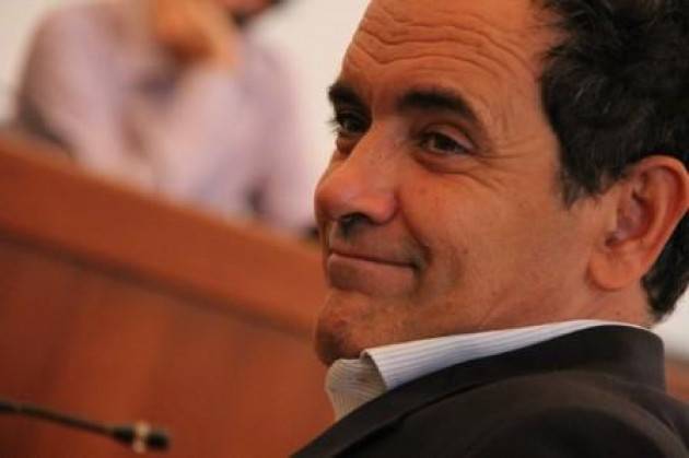 Auguri per il Nuovo Anno del senatore PD Franco Mirabelli.