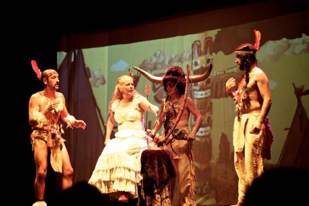 Far West Stagione di Prosa 2015/16 Ponchielli Cremona