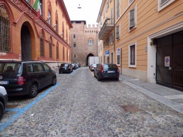 Bresciani Enrico (Cremona) : ‘Le difficoltà di parcheggio in centro ci sono tutte. Eccome !