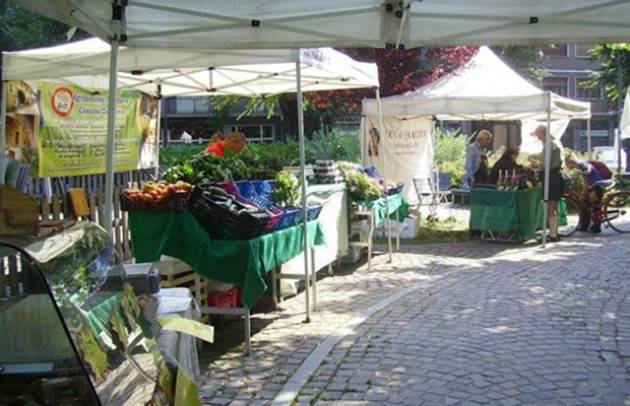 Milano, dal Comune arrivano 40 aree pubbliche per i mercati contadini