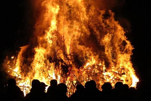 Lombardia - 'linea del fuoco' da Milano a Varese