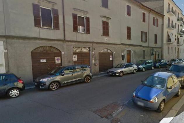 Cremona, accesso dalla palestra di Via Santa Maria in Betlem alla Sacra Famiglia