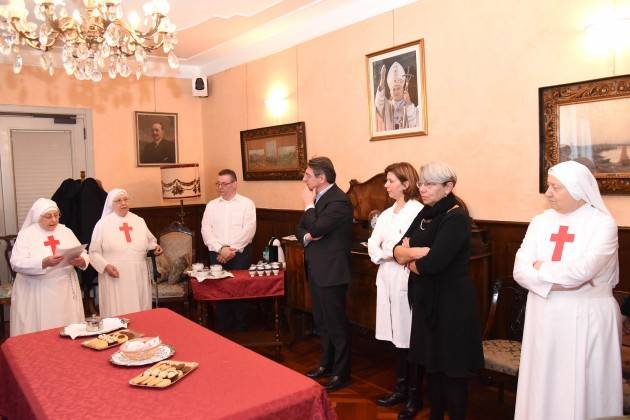 Brescia - Visita del Sindaco Del Bono presso la casa di riposo San Giuseppe