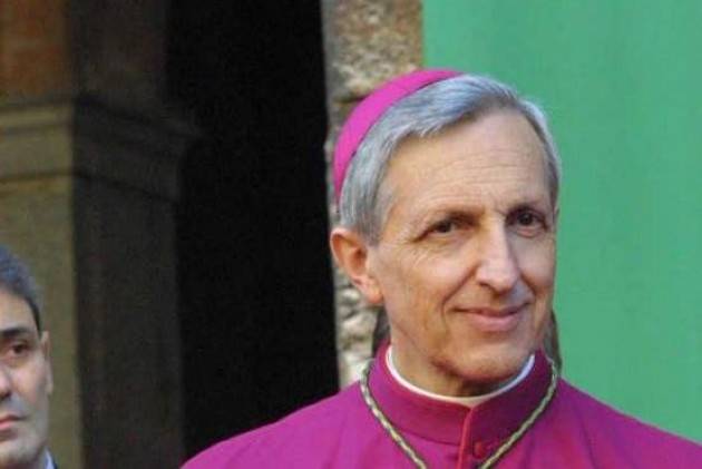 Cremona ringrazia mons. Lafranconi, in regalo la pubblicazione ‘Tu, uomo di Dio’