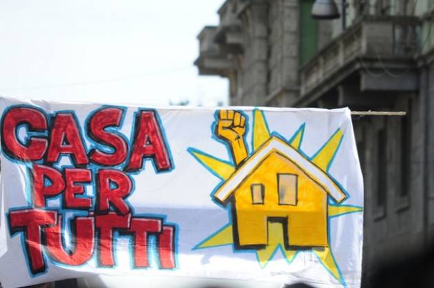 Occupazione abusiva di ex Palazzo Alitalia. Valutazioni del Comune milanese