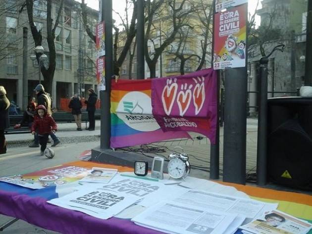 (Video)   Anche a  Cremona  riuscita la manifestazione #svegliaitalia Essere Civili 