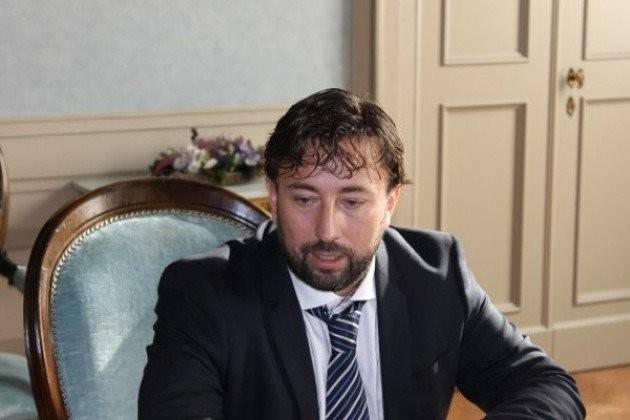 Cremona - Toninelli pensi a costruire un futuro al Paese, non a inutili polemiche (di Carlo Vezzini Presidente della Provincia di Cremona)