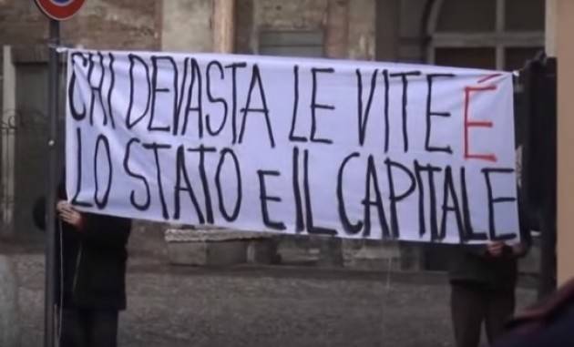 Cremona Un flop il corteo dei Centri sociali Città blindata, nessun incidente di Gian Carlo Storti