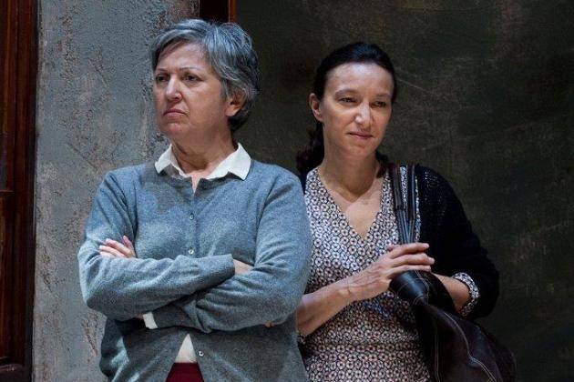 A Cremona ‘Due donne che ballano’, teatro spagnolo contemporaneo al Ponchielli
