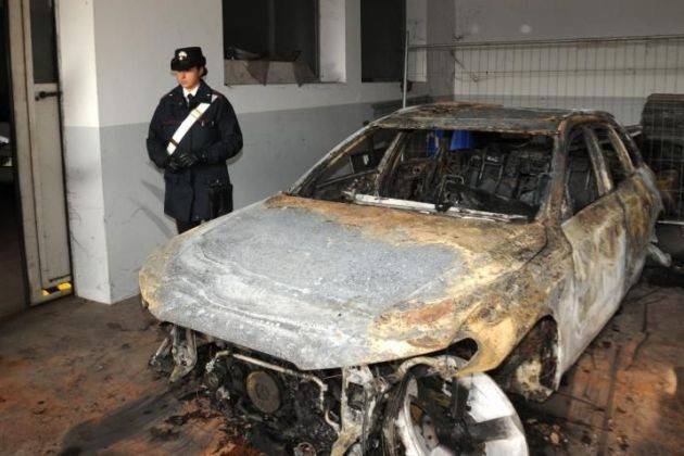 La lettera di Arnaldo De Porti: ‘Audi bruciata. Ma è mai possibile che…’