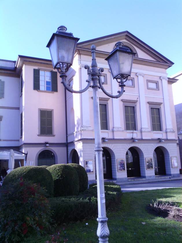 Lecco - Riqualificazione a led: Lecco ora s'illumina di piu' e costa meno