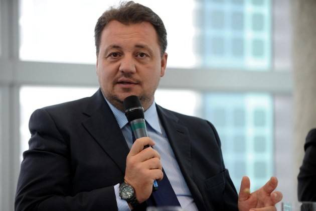 Latte, Carra (PD Lombardia): ‘L’Assessore Fava incita gli allevatori alla rivolta?’