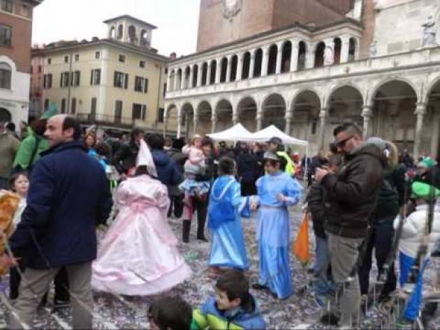 I Maascher de Cremùna - Un Carnevale per tutti Appuntamento martedì 9 febbraio dalle 15 alle 17