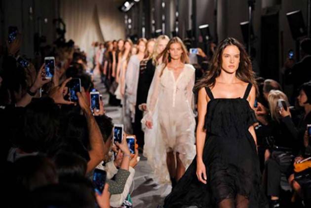 Settimana Moda Donna a Milano, 182 collezioni ed eventi creativi dal 24 febbraio