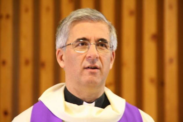 Il nuovo Vescovo di Cremona Antonio Napolioni alla Veglia di Preghiera a Corte del Frati