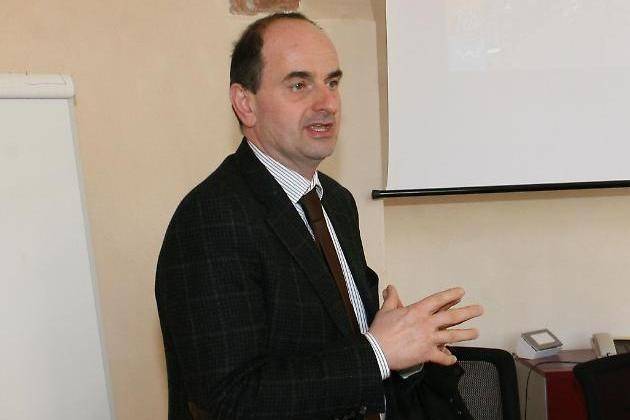 Cremona, tariffe agevolate per i residenti e permessi provvisori: stabiliti i costi