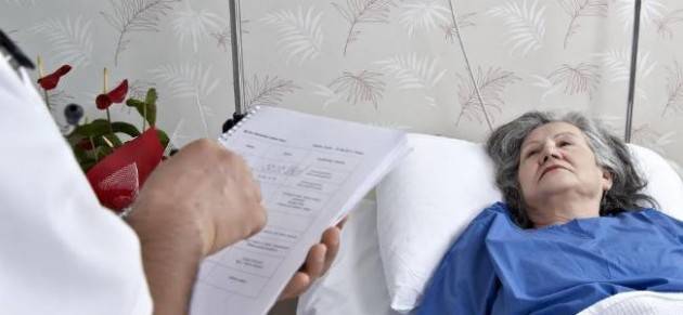 Clinica privata di Cremona respinge mia madre 90 enne