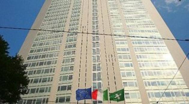 Lombardia - Sfrattiamo Maroni 