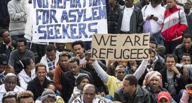 Pianeta Migranti.  Aiutiamoli a casa loro!?