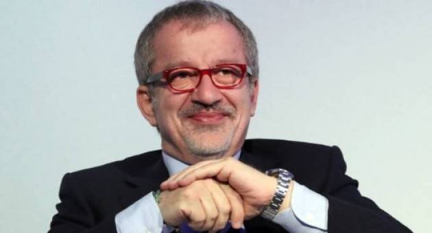 Lombardia - Respinta mozione di sfiducia a Maroni: Mi ricandido. M5S espulsi
