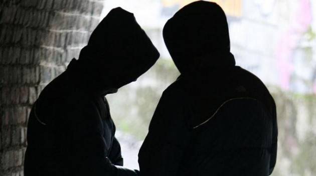 Sondrio - Ragazzo minorenne denunciato per spaccio di sostanze stupefacenti.