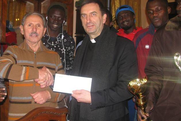 Torneo dell’Amicizia di calcetto a Cremona, vincono ASD Romania e la solidarietà