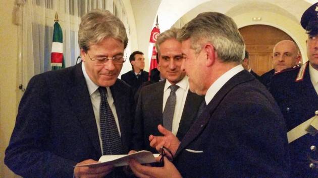 Gentiloni a Malta: Libia e crisi migranti in agenda