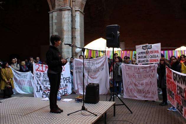 Giornata Memoria vittime delle Mafie Tanti giovani in Cortile Federico II  a Cremona