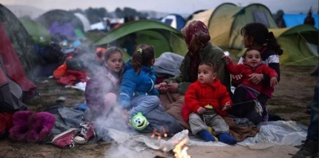 Pianeta Migranti. Diritto internazionale violato dall’accordo UE / Turchia sui profughi