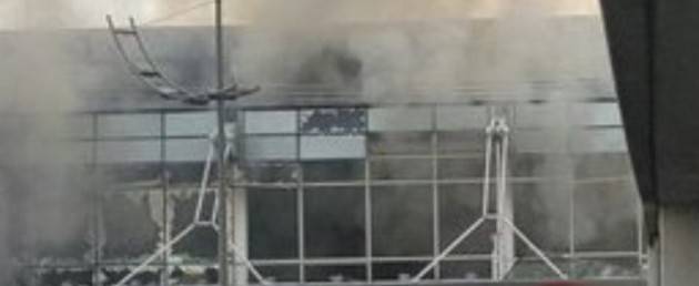 Video della gente in fuga dopo l'attentato all'Aeroporto Bruxelles e video del esplosione (2)