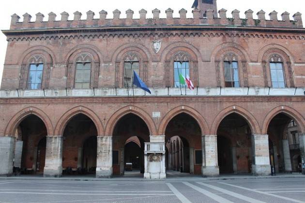 Solo una politica di pace può sconfiggere il terrorismo Le reazioni da Cremona  alle stragi di Bruxelles