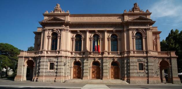 Bergamo - Nel 2017 il cantiere per la ristrutturazione del teatro Donizetti